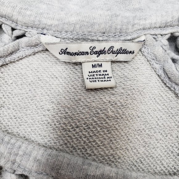 American Eagle Women's Gray Fringe Crochet Top Size Medium - Picture 5 of 11